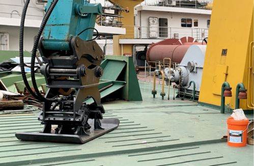 長江重慶航道工程局主導(dǎo)研發(fā)的新型航道整治施工多功能施工工藝及裝備通過現(xiàn)場驗收