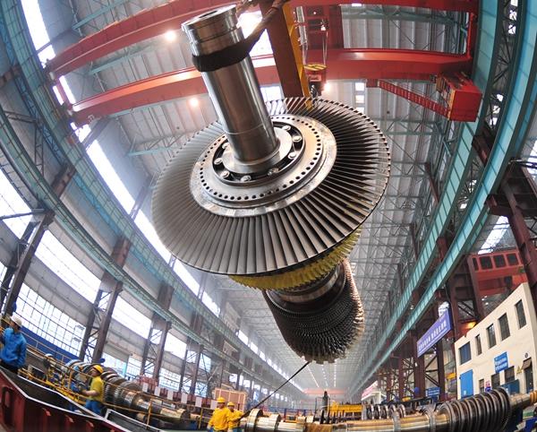 燃機發(fā)展新業(yè)績國內(nèi)首臺m701j燃氣輪機在東方汽輪機完成制造